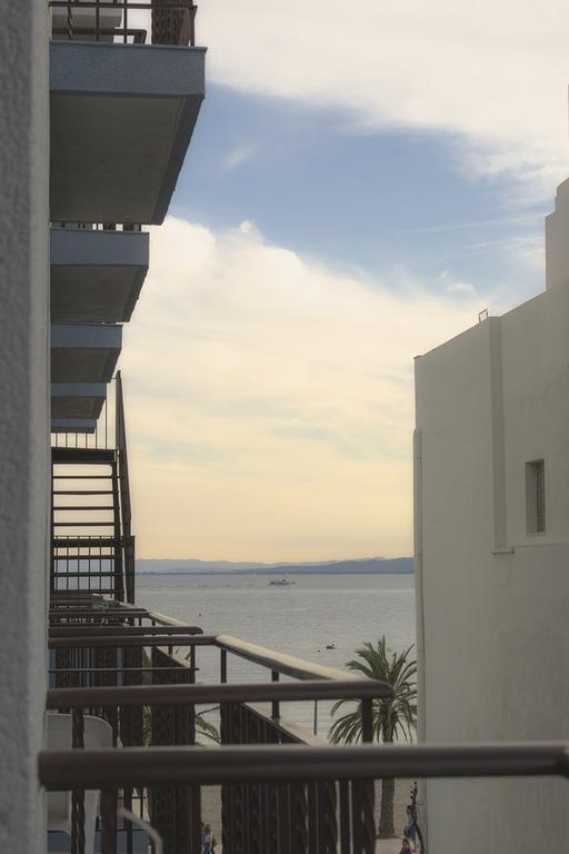Hotel Parc Roses Oda fotoğraf