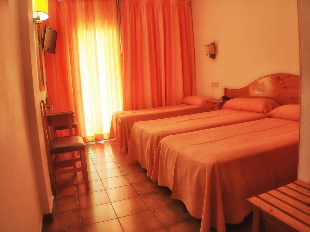 Hotel Parc Roses Dış mekan fotoğraf